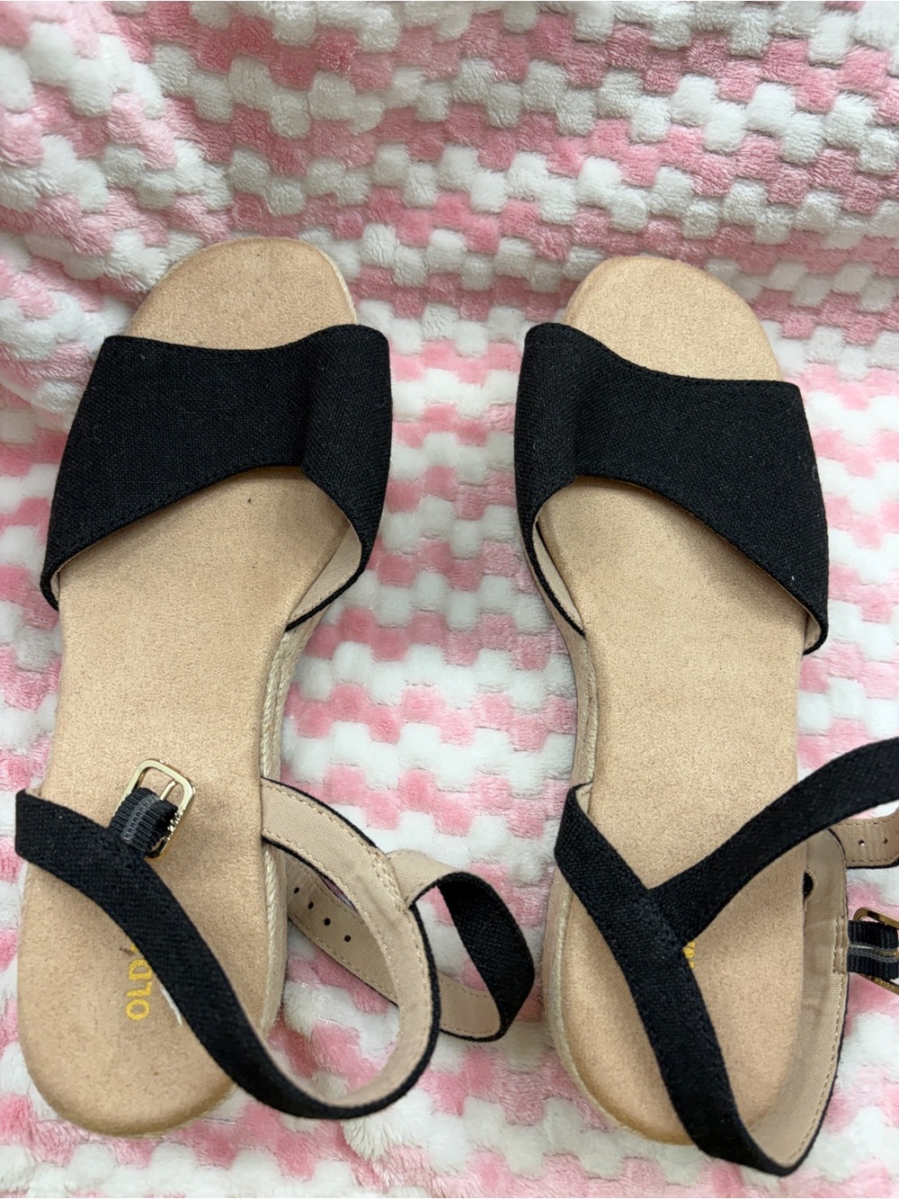 Black Open-Toe Strap Women's Sandals